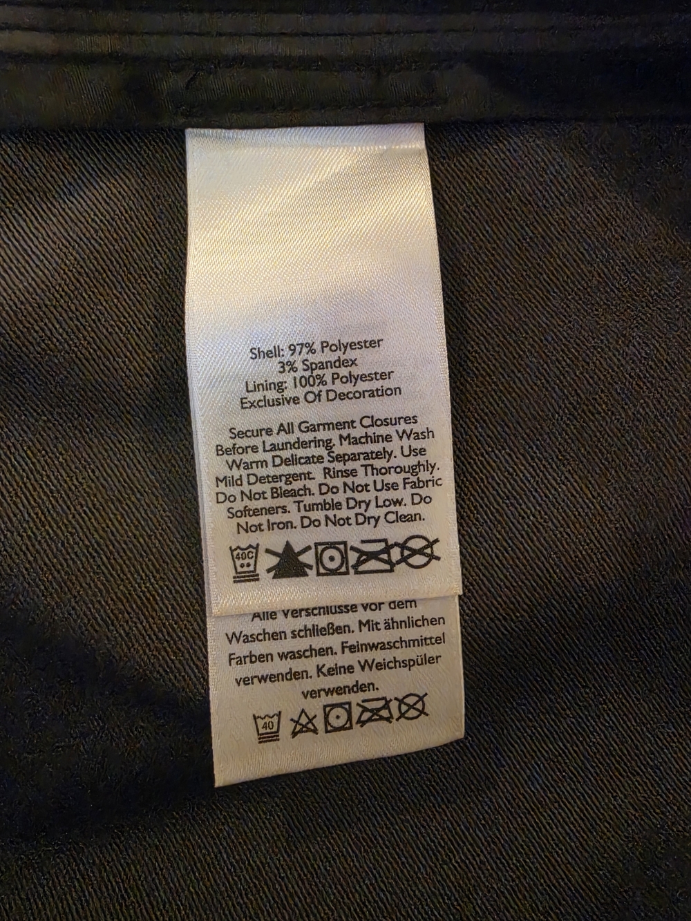 Eddie Bauer Men's Gray Quilted Utility Vest - Picture 7 of 7